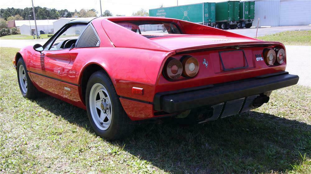 1980 FERRARI 308 GTS TARGA - Rear 3/4 - 125832