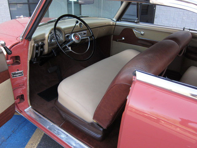 1953 FORD CRESTLINE VICTORIA 2 DOOR HARDTOP - Interior - 130351