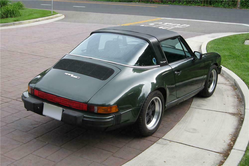 1979 PORSCHE 911 SC TARGA - Rear 3/4 - 130368
