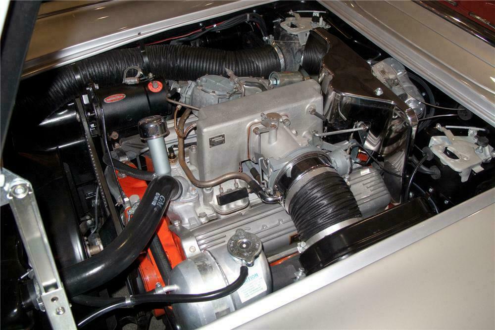 1962 CHEVROLET CORVETTE CONVERTIBLE - Engine - 130457