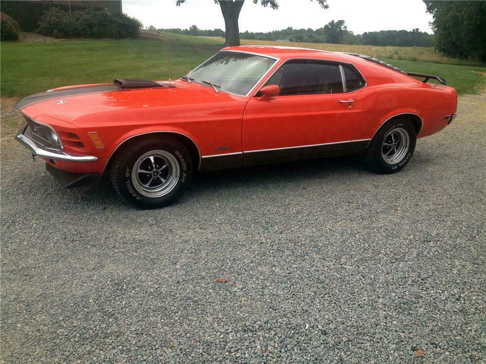 1970 FORD MUSTANG FASTBACK - Side Profile - 130728