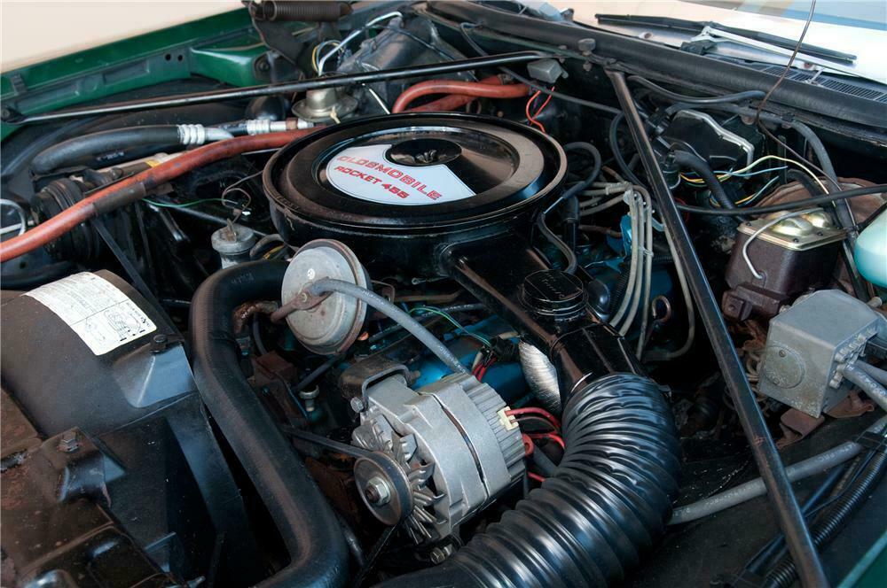 1976 OLDSMOBILE CUSTOM CRUISER STATION WAGON - Engine - 130792