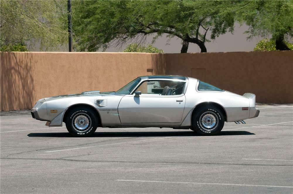 1979 PONTIAC TRANS AM 2 DOOR COUPE - Side Profile - 130907