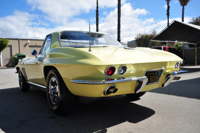 1966 CHEVROLET CORVETTE CONVERTIBLE - Rear 3/4 - 130915