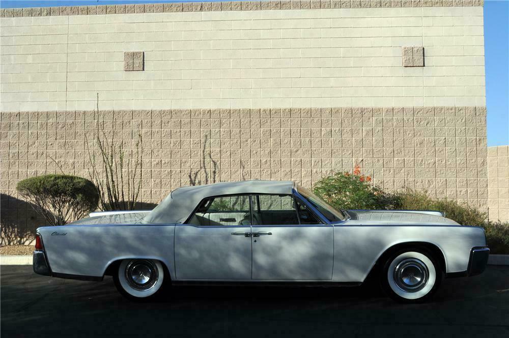 1964 LINCOLN CONTINENTAL CONVERTIBLE - Side Profile - 130916