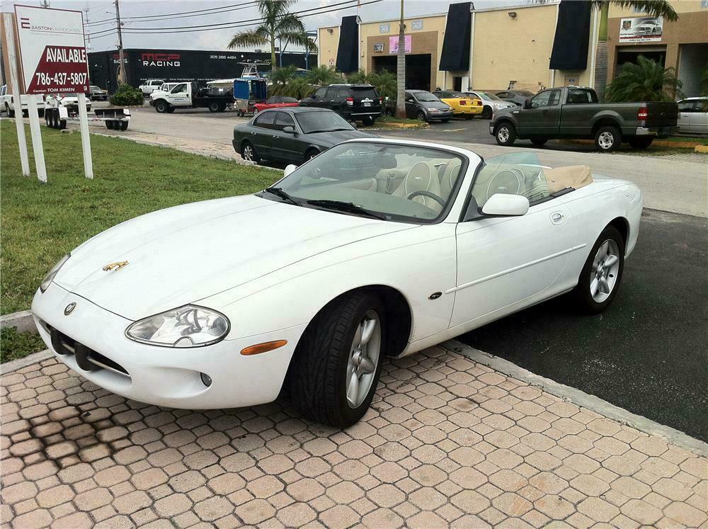 1998 Jaguar Xk8 Convertible 1998 Jaguar Xk8 Convertible Front 3 4 130974