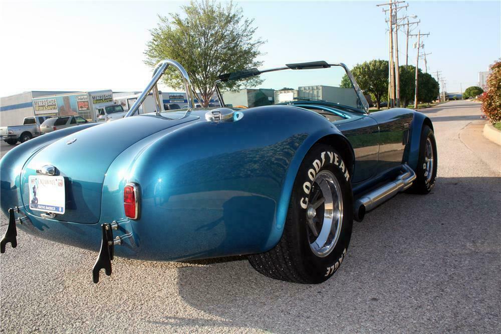 1965 SHELBY COBRA CSX 6000 ROADSTER - Rear 3/4 - 132694