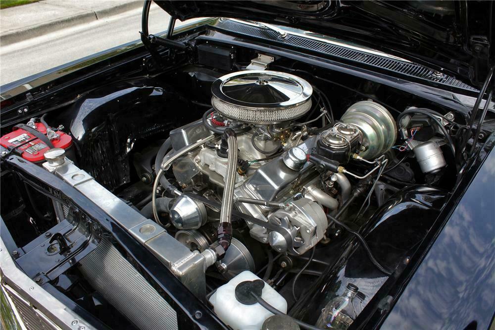 1964 CHEVROLET IMPALA SS CUSTOM 2 DOOR HARDTOP - Engine - 132863