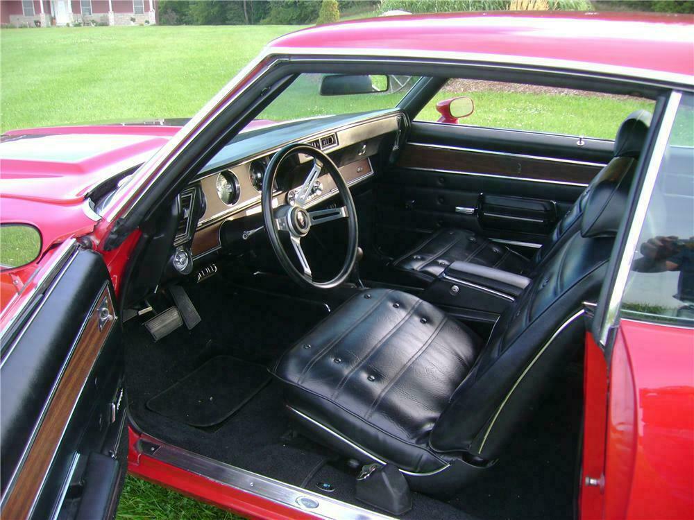 1971 OLDSMOBILE 442 2 DOOR COUPE - Interior - 133026