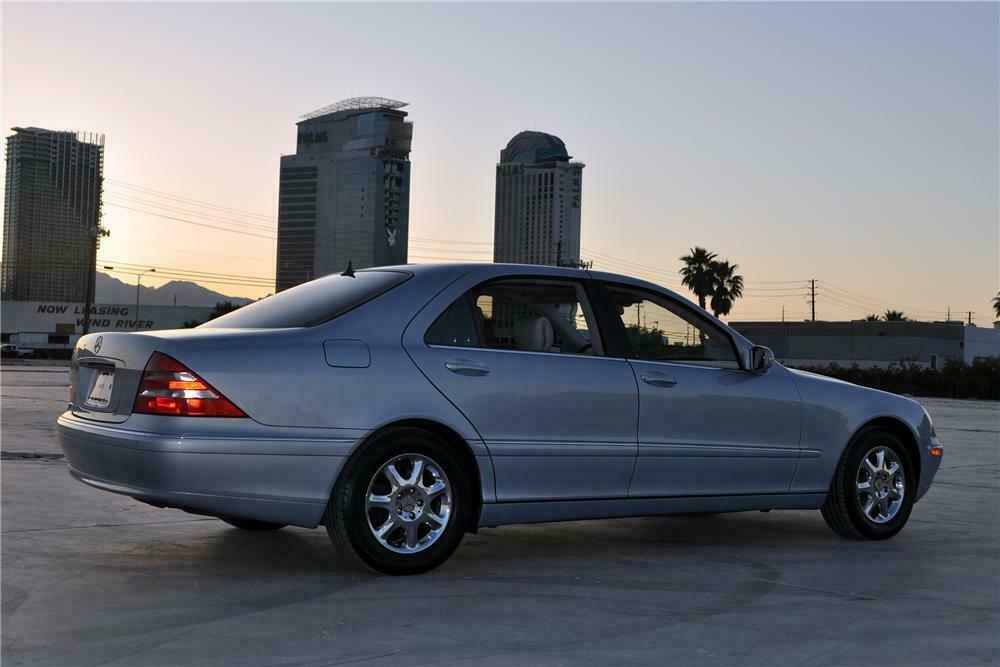 2000 MERCEDES-BENZ S430 4 DOOR SEDAN - Rear 3/4 - 133063