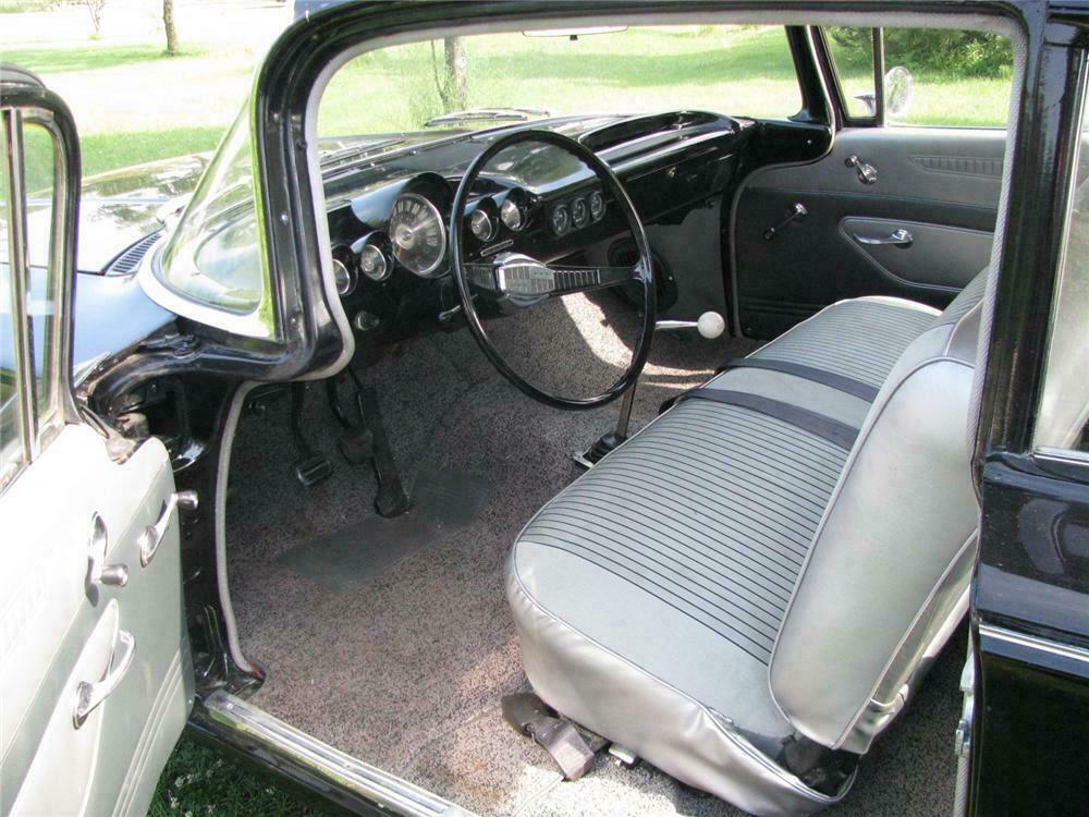 1960 CHEVROLET BEL AIR CUSTOM 2 DOOR SEDAN - Interior - 133198