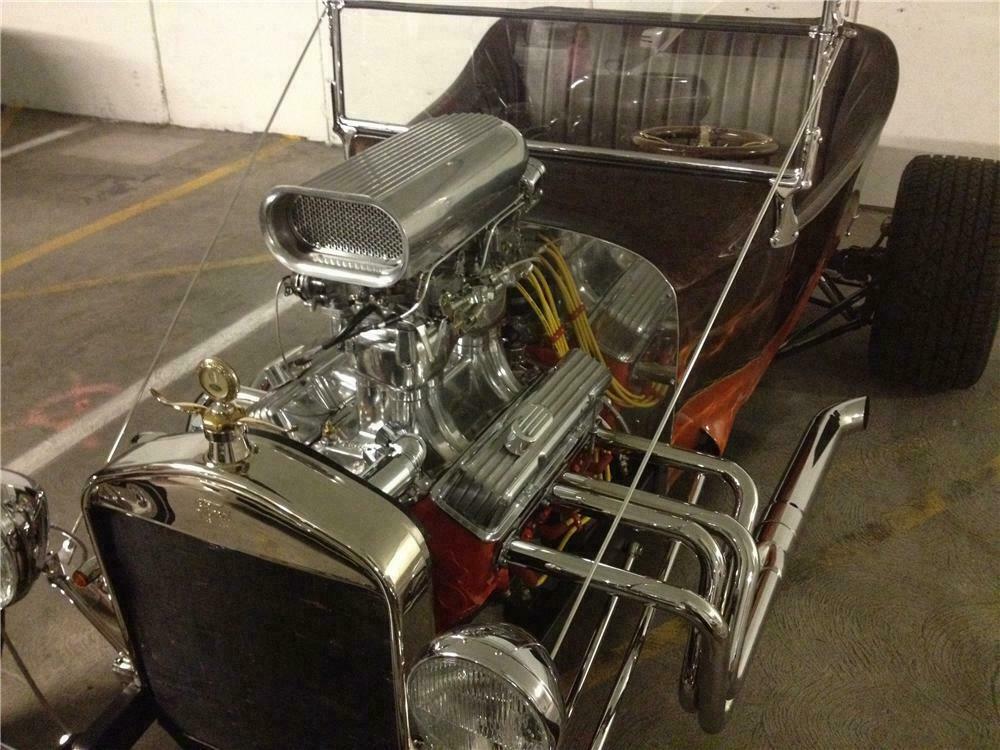 1923 FORD T-BUCKET CUSTOM ROADSTER - Engine - 133690