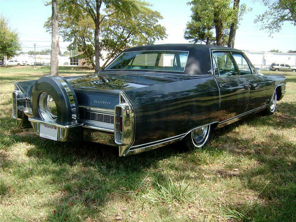 1965 CADILLAC FLEETWOOD BROUGHAM 4 DOOR SEDAN - Rear 3/4 - 137694