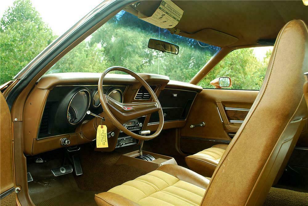 1973 FORD MUSTANG GRANDE 2 DOOR COUPE - Interior - 137698