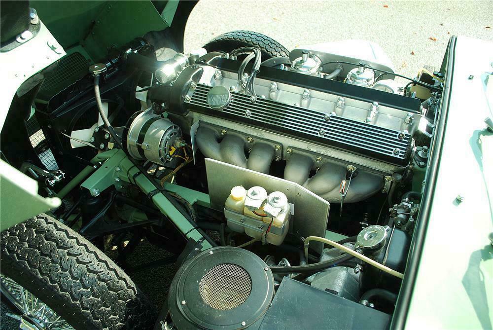 1969 JAGUAR XKE ROADSTER - Engine - 137705