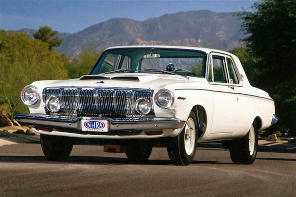 1963 DODGE 330 CUSTOM 2 DOOR SEDAN - Front 3/4 - 137771