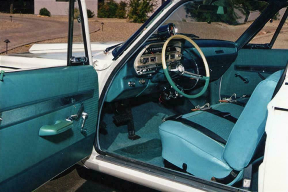1963 DODGE 330 CUSTOM 2 DOOR SEDAN - Interior - 137771