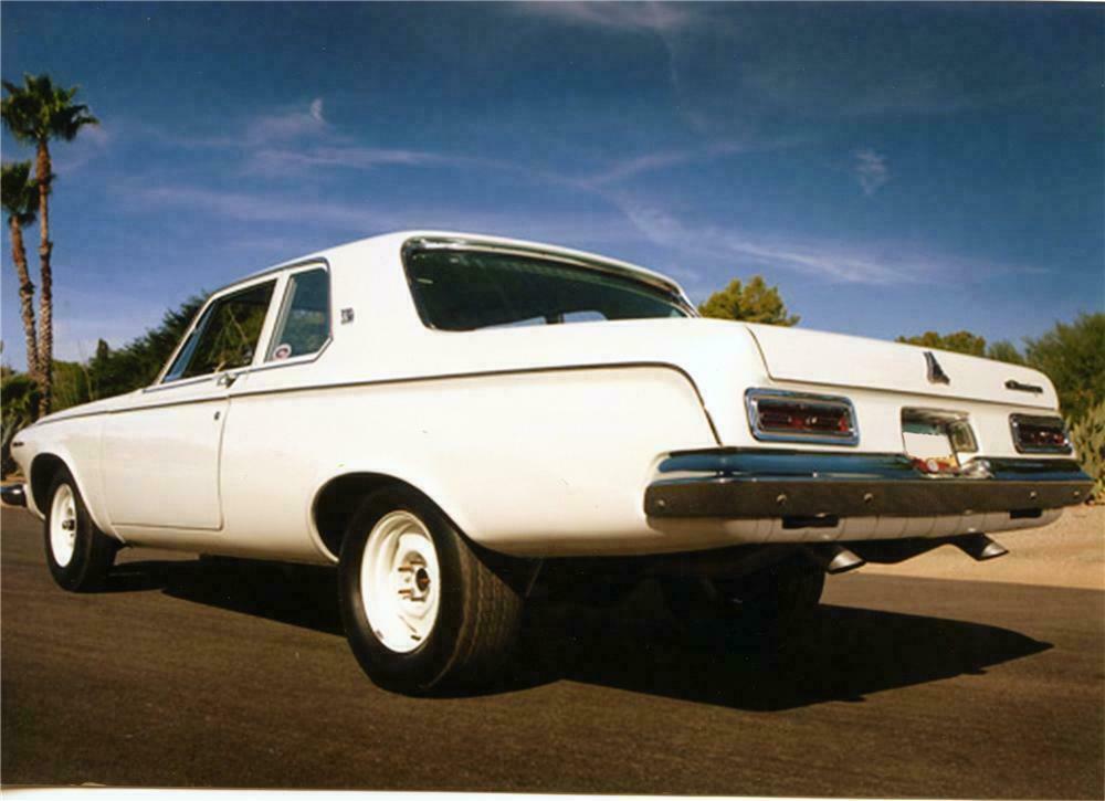 1963 DODGE 330 CUSTOM 2 DOOR SEDAN - Rear 3/4 - 137771