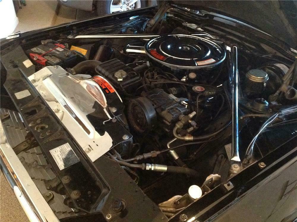 1965 FORD THUNDERBIRD CONVERTIBLE - Engine - 137780