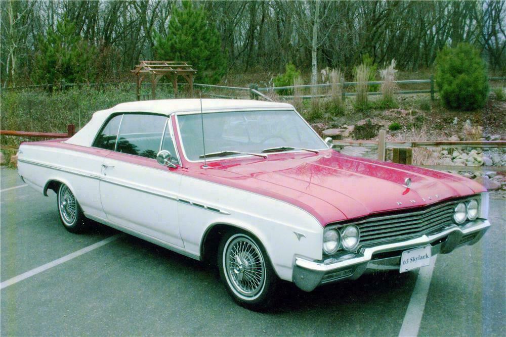 1965 BUICK SKYLARK CONVERTIBLE - Front 3/4 - 138105