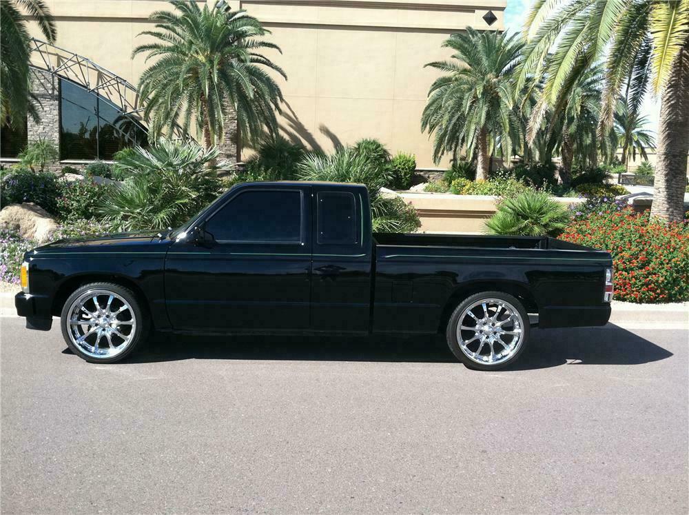 1990 CHEVROLET S-10 CUSTOM PICKUP - Side Profile - 138141