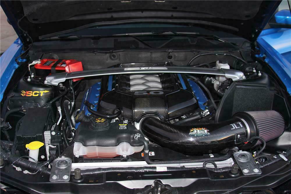 2011 FORD MUSTANG CUSTOM 2 DOOR COUPE - Engine - 138207