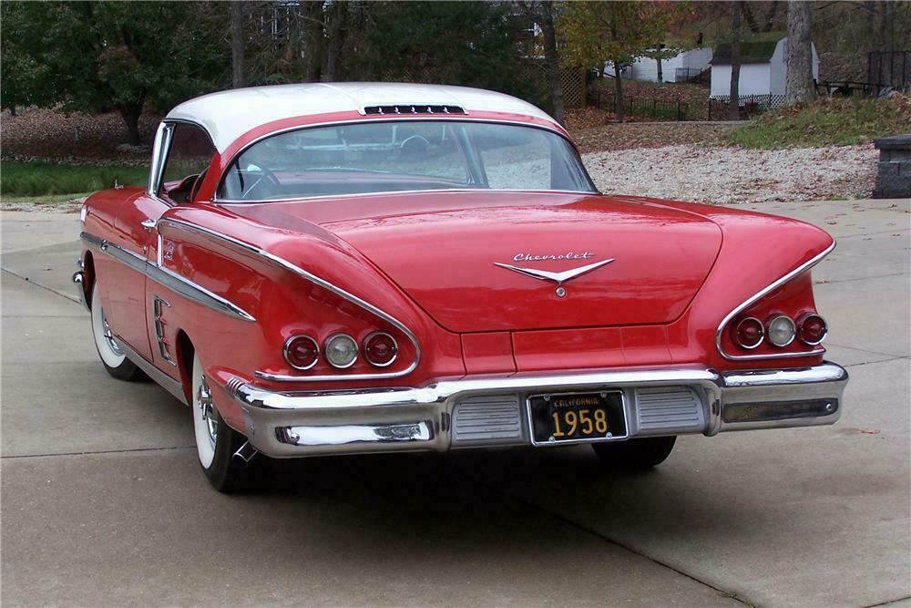 1958 CHEVROLET IMPALA 2 DOOR HARDTOP - Rear 3/4 - 138264