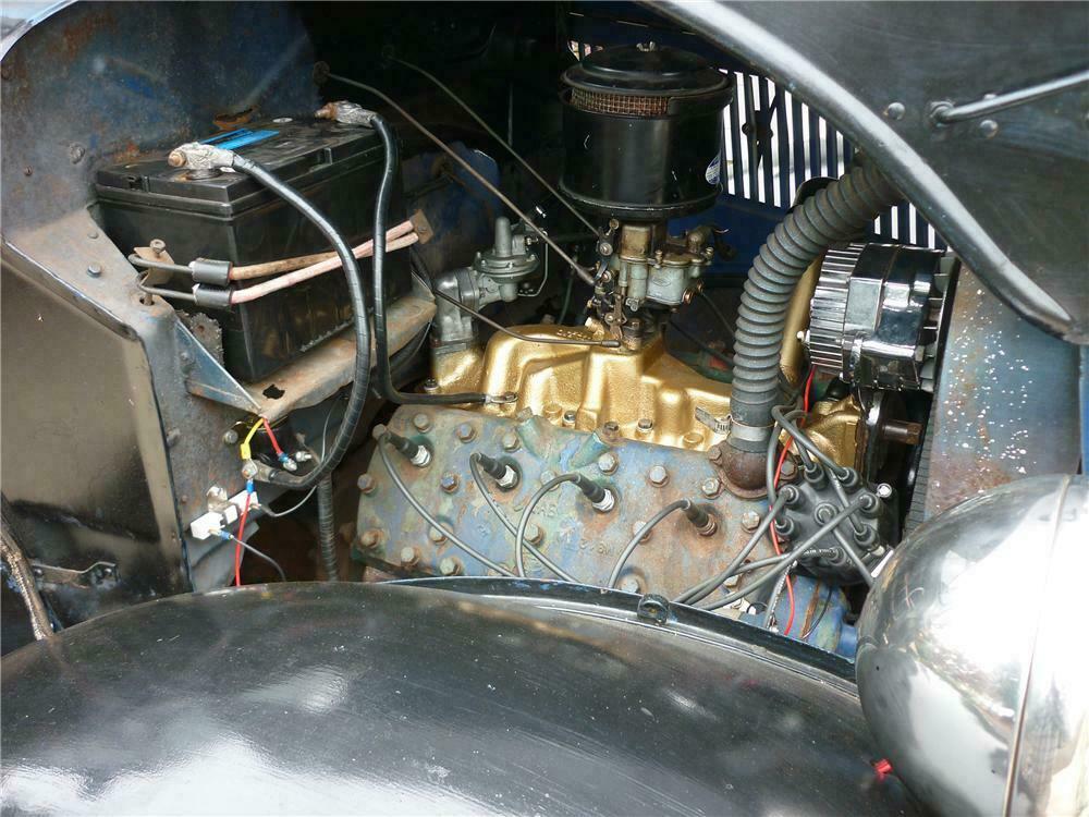 1937 FORD CUSTOM FLATBED TRUCK - Engine - 138289