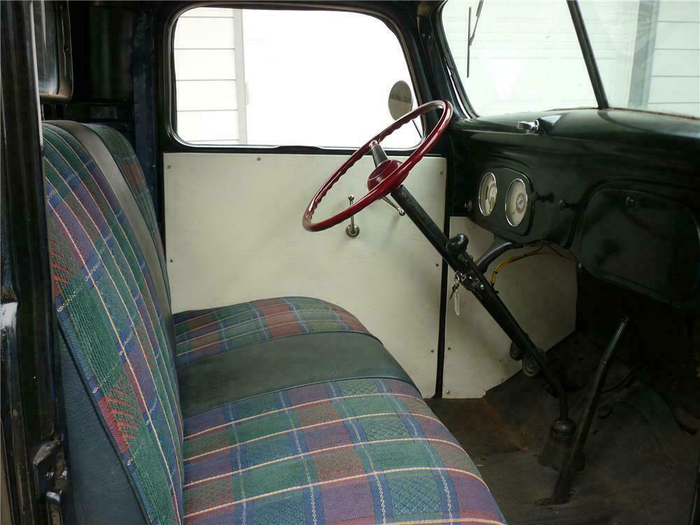 1937 FORD CUSTOM FLATBED TRUCK - Interior - 138289