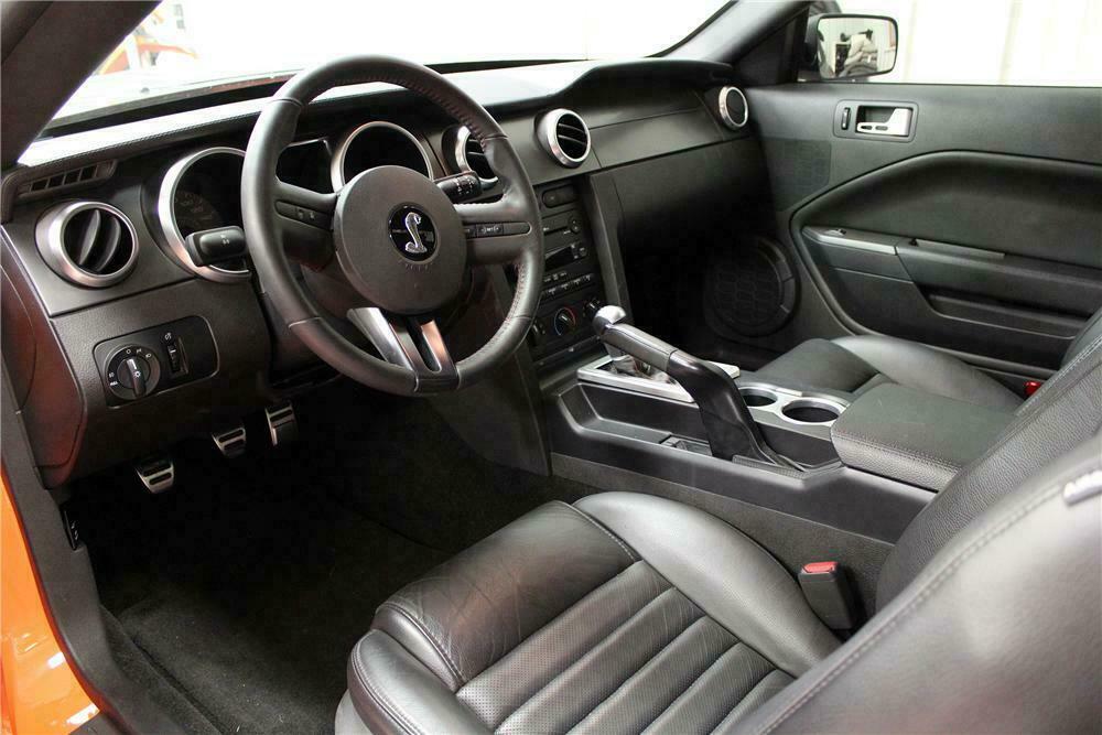 2007 SHELBY MUSTANG CUSTOM COUPE - Interior - 138387