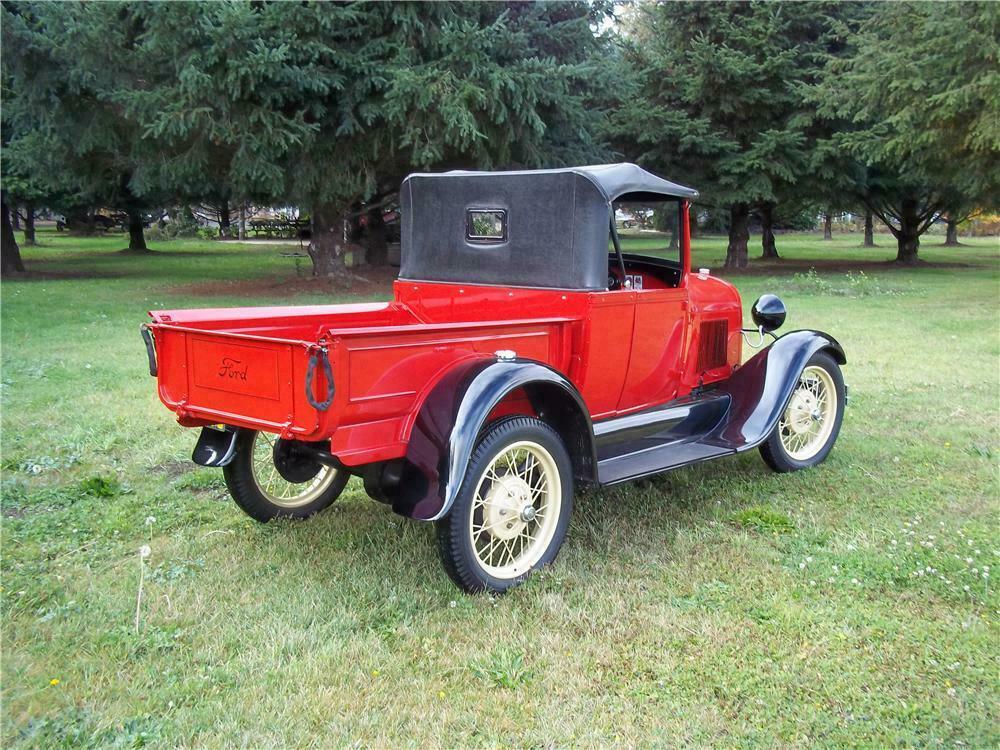 1928 FORD ROADSTER PICKUP - Rear 3/4 - 138390