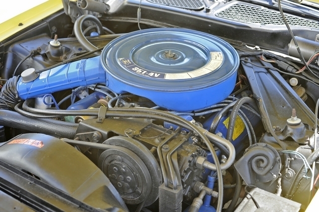 1973 MERCURY COUGAR XR7 CONVERTIBLE - Engine - 138426