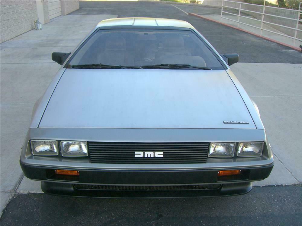 1983 DELOREAN DMC-12 SPORTS COUPE - Rear 3/4 - 138502