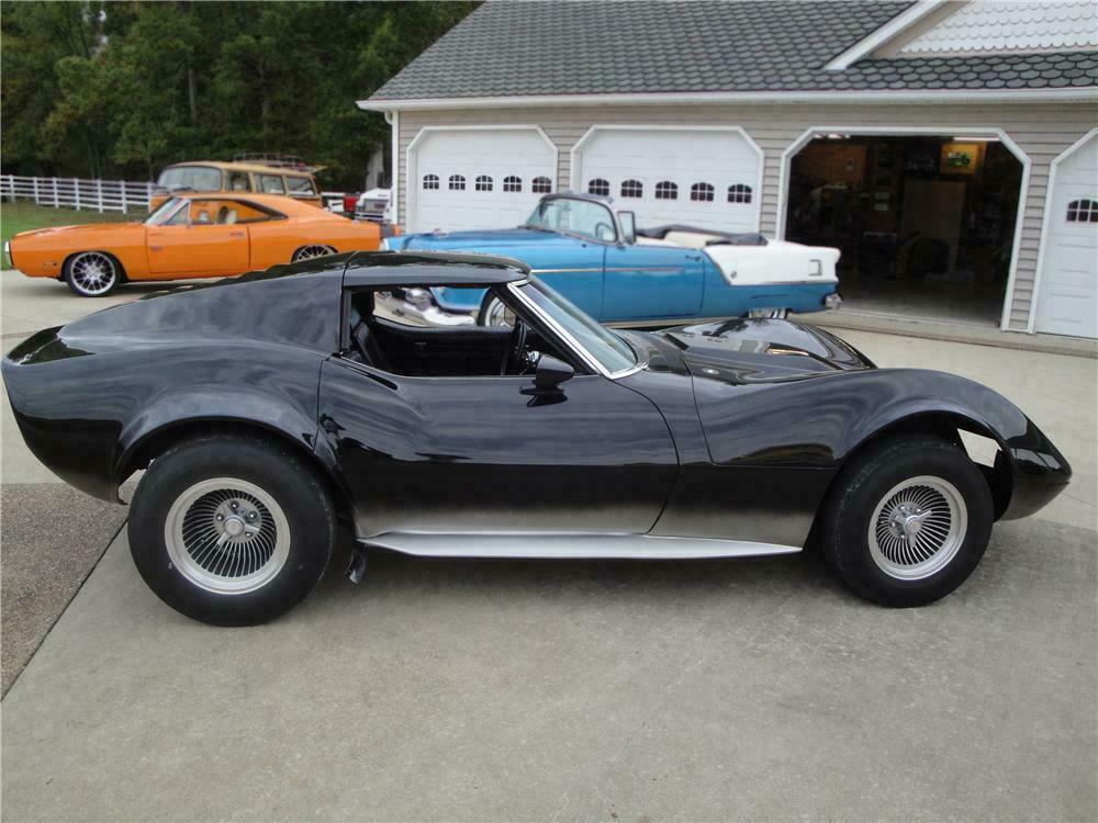 Chevrolet Corvette c3 Mako Shark