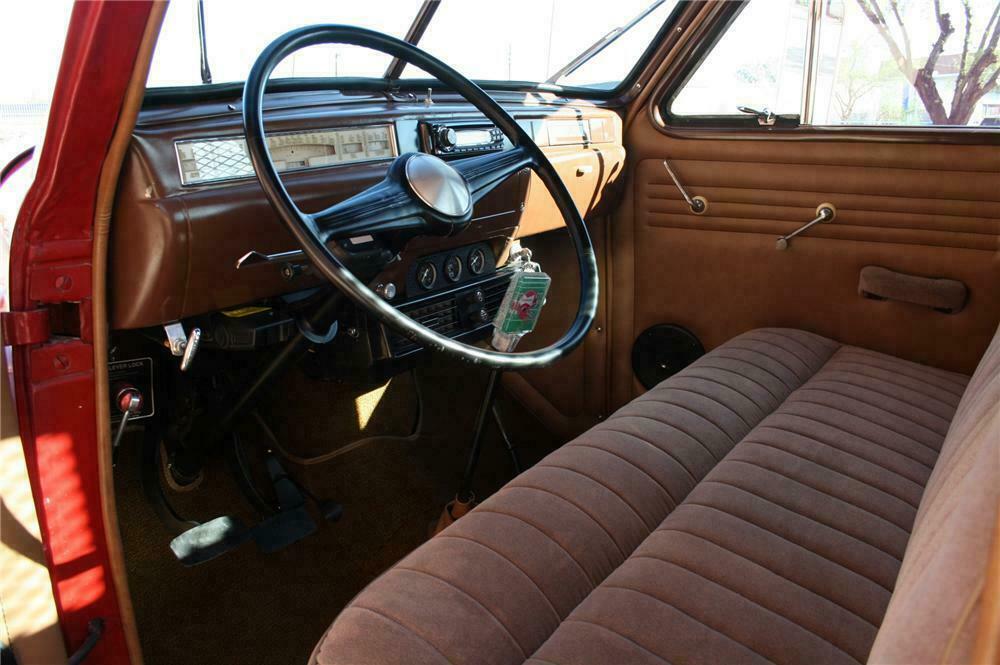 1947 STUDEBAKER STAKE BED TRUCK - Interior - 139020