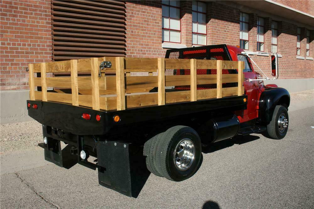 1947 STUDEBAKER STAKE BED TRUCK - Rear 3/4 - 139020