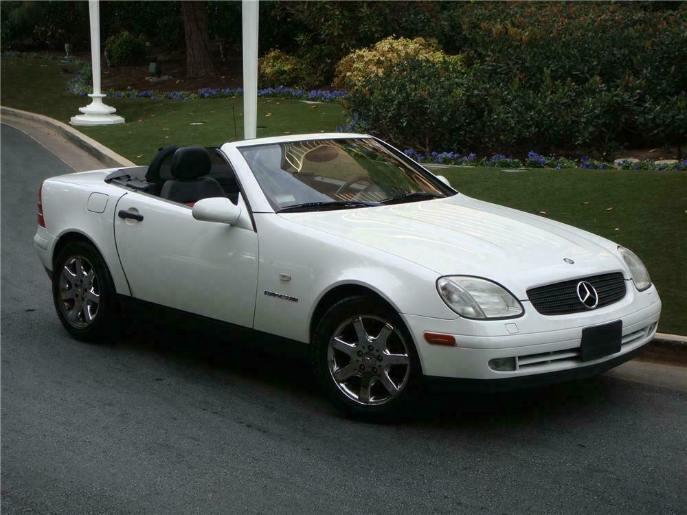 Мерседес SLK 2015 кабриолет