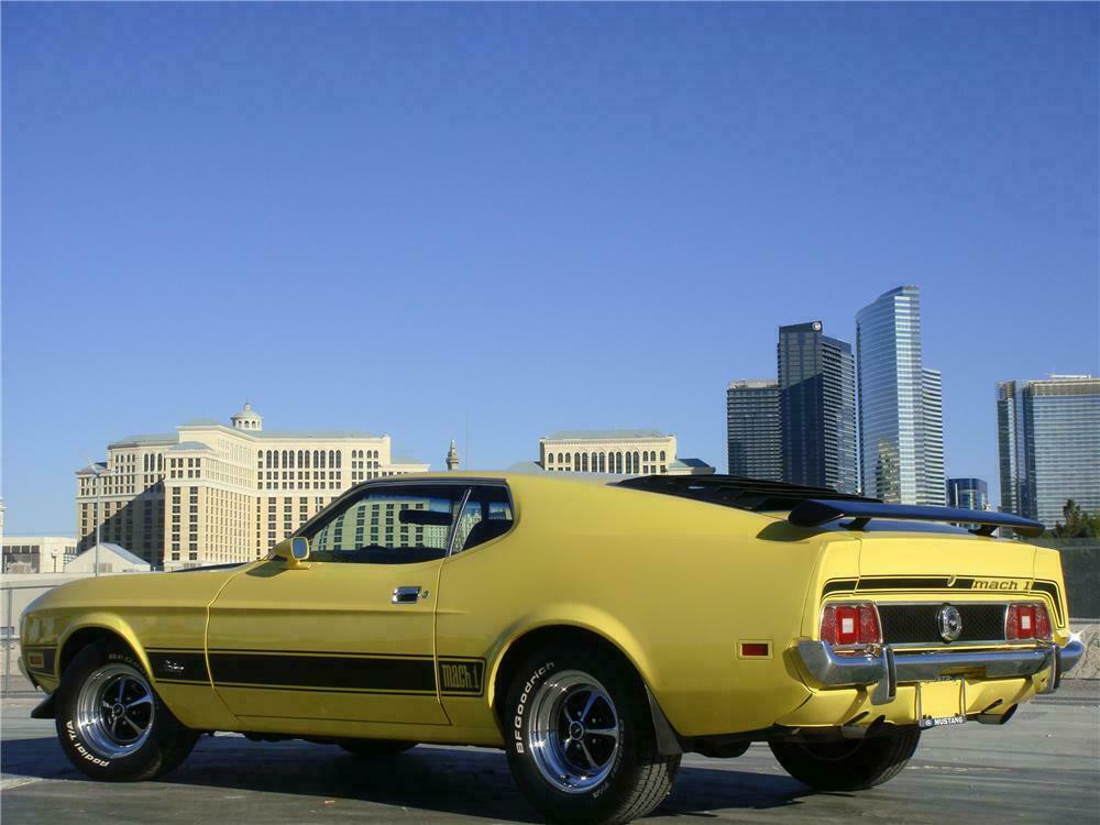 1973 FORD MUSTANG MACH 1 FASTBACK - Rear 3/4 - 139038