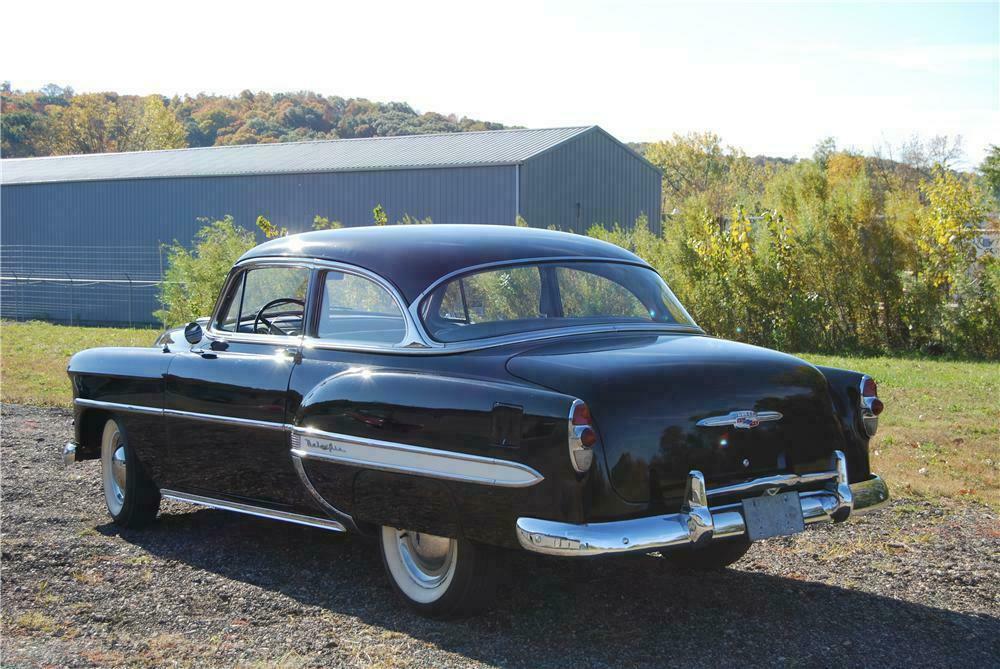 1953 CHEVROLET BEL AIR 2 DOOR SEDAN - Rear 3/4 - 139063