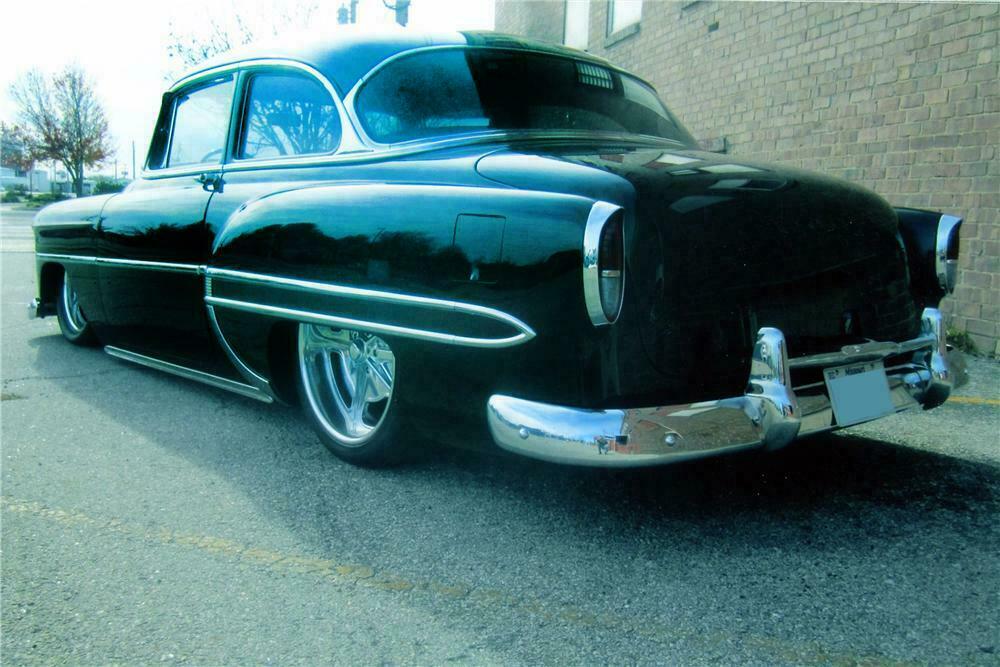 1953 CHEVROLET BEL AIR CUSTOM 2 DOOR POST - Rear 3/4 - 139296