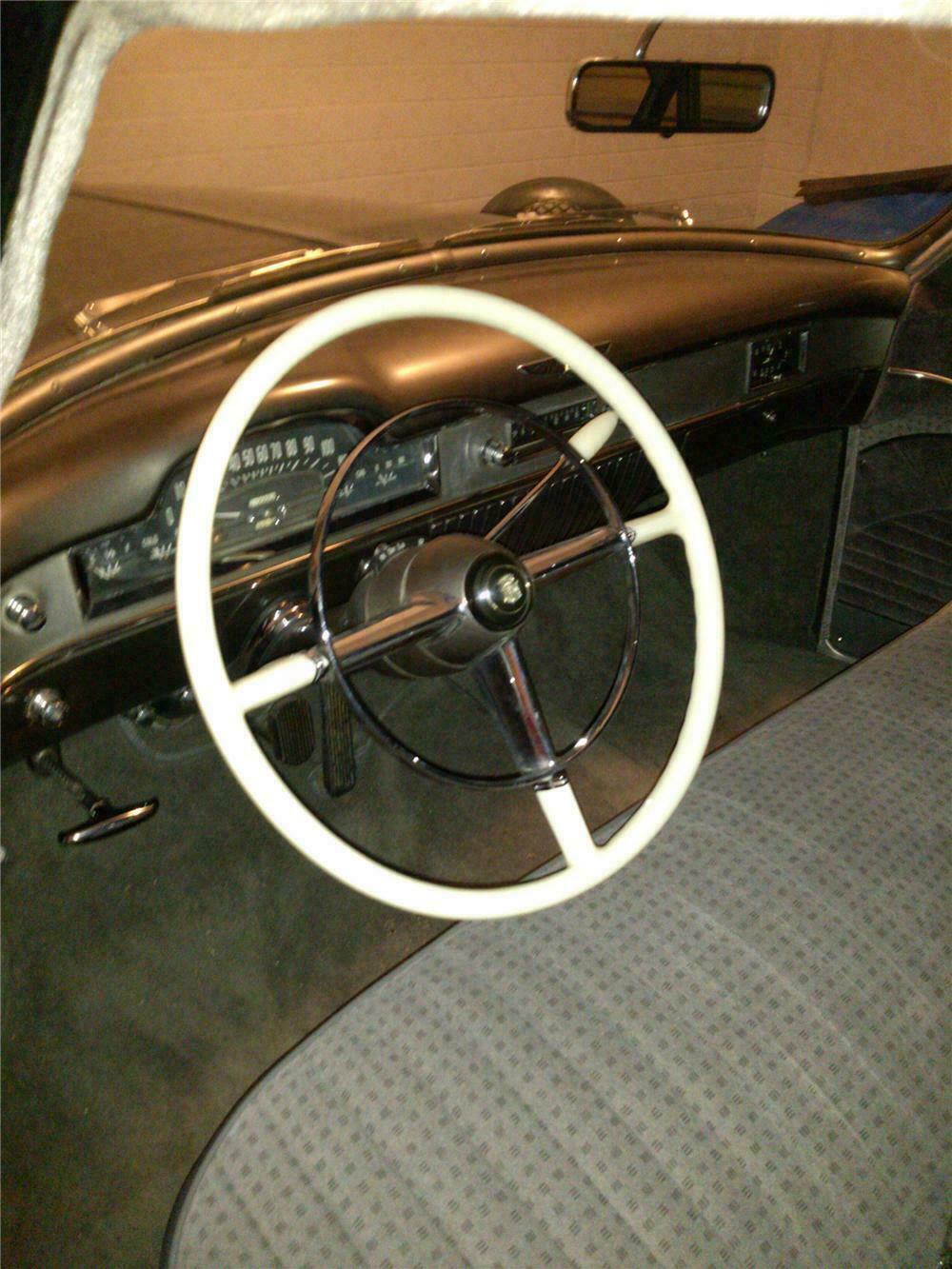 1950 CADILLAC SERIES 62 4 DOOR SEDAN - Interior - 139360