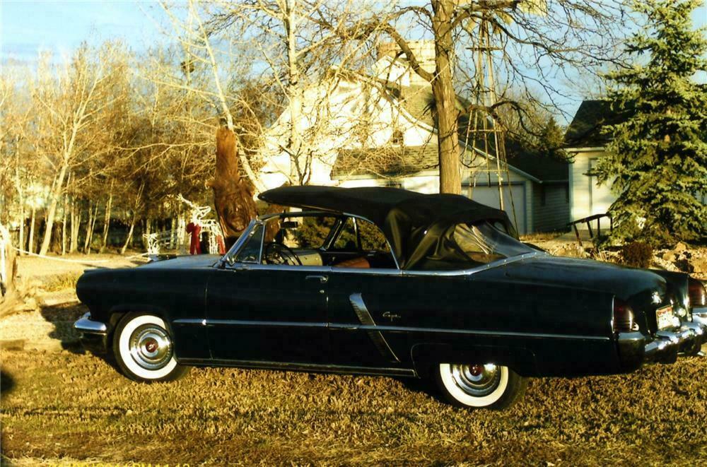 1952 LINCOLN CAPRI CONVERTIBLE - Side Profile - 139440