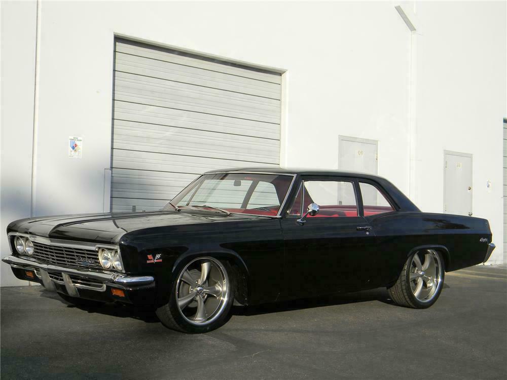 1966 CHEVROLET BISCAYNE CUSTOM 2 DOOR SEDAN - Front 3/4 - 139487