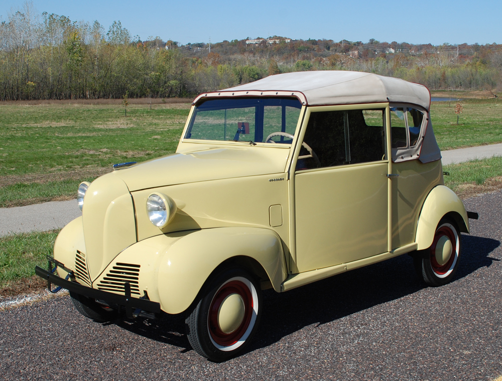 1942 CROSLEY CONVERTIBLE - Side Profile - 139507