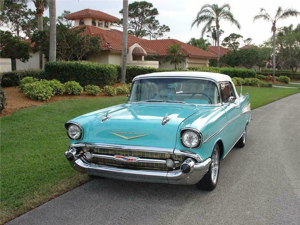 1957 CHEVROLET BEL AIR CUSTOM CONVERTIBLE - Front 3/4 - 151361