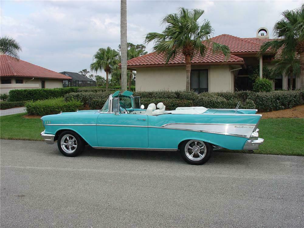 1957 Шевроле Bel Air кабриолет