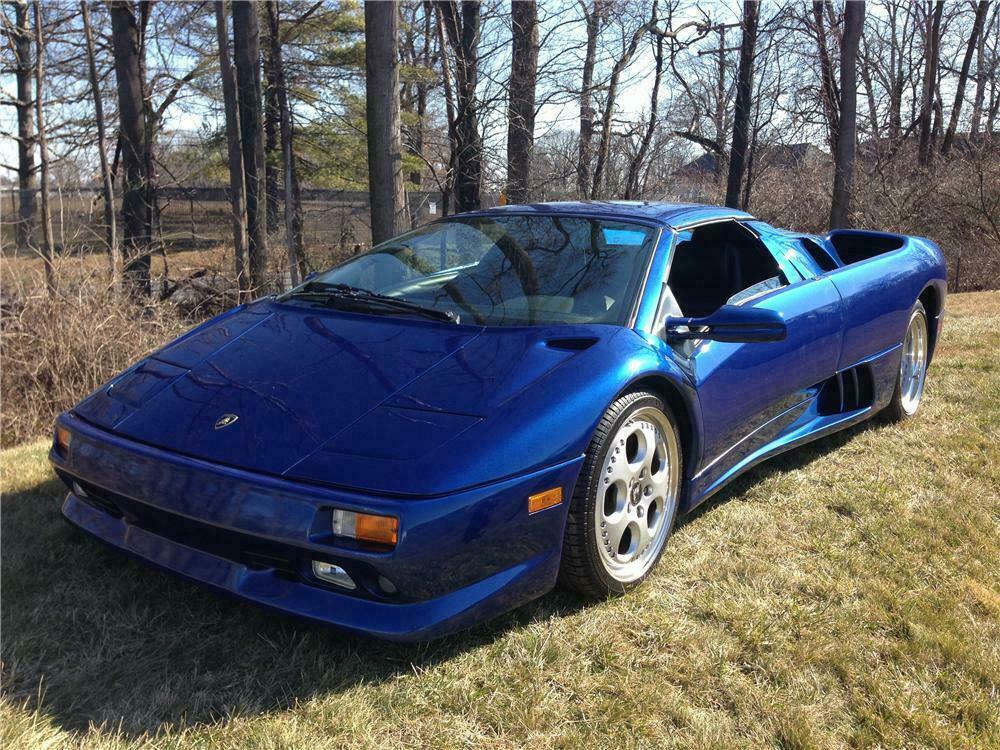 1998 LAMBORGHINI DIABLO VT CONVERTIBLE - Front 3/4 - 151675