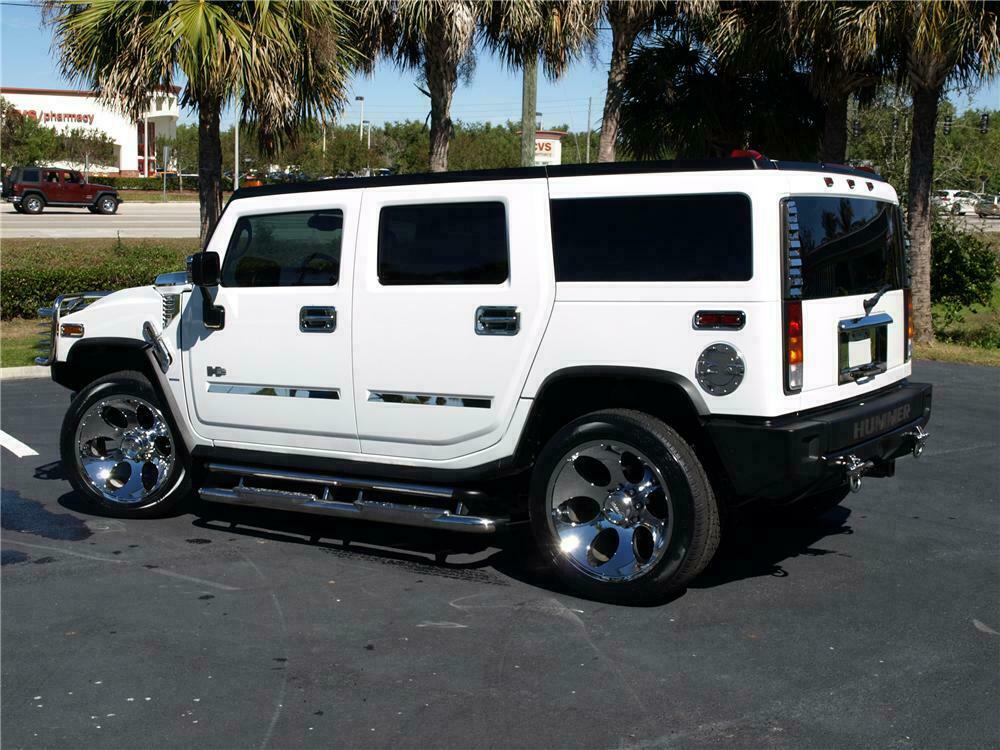 2003 HUMMER H2 CUSTOM SUV - Rear 3/4 - 151728