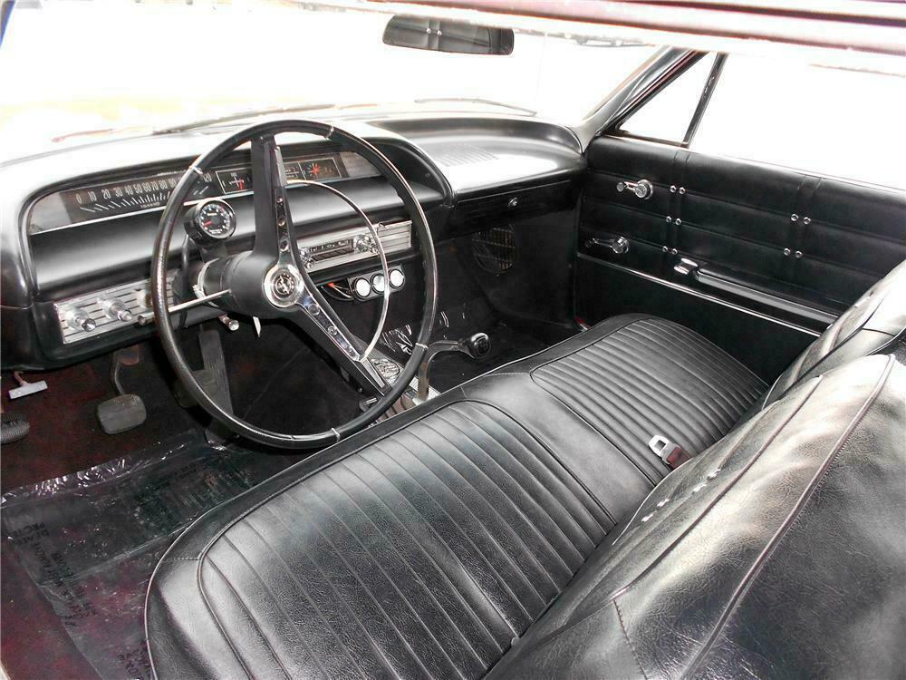 1963 CHEVROLET IMPALA 2 DOOR COUPE - Interior - 152158