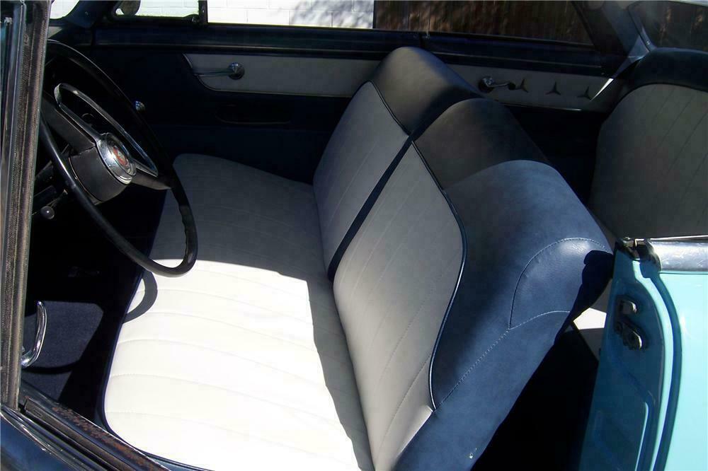 1953 FORD VICTORIA 2 DOOR COUPE - Interior - 154053